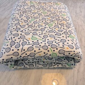 Tommy Hilfiger Twin Tennis Quilt. Reversible. Twin